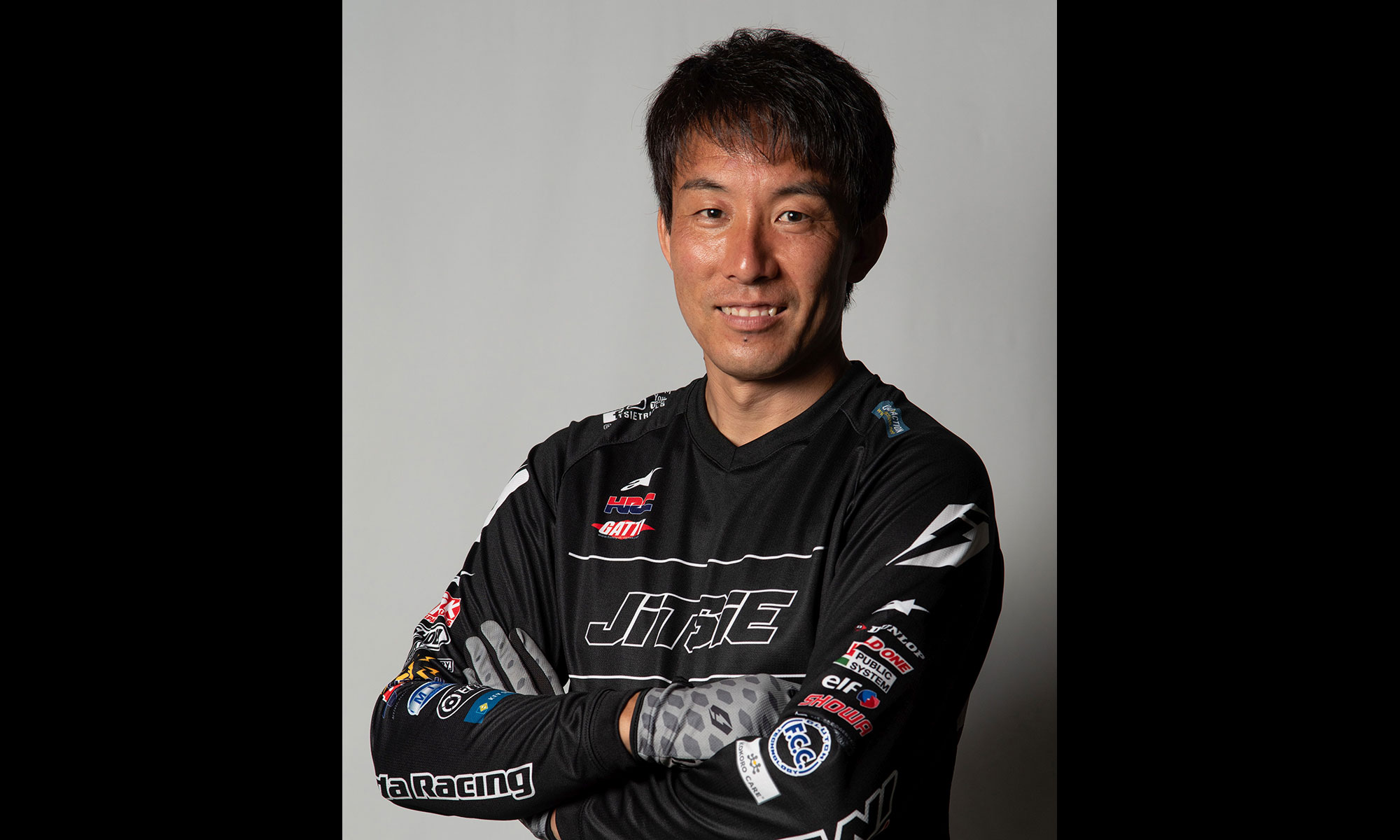 Tomoyuki Ogawa Official